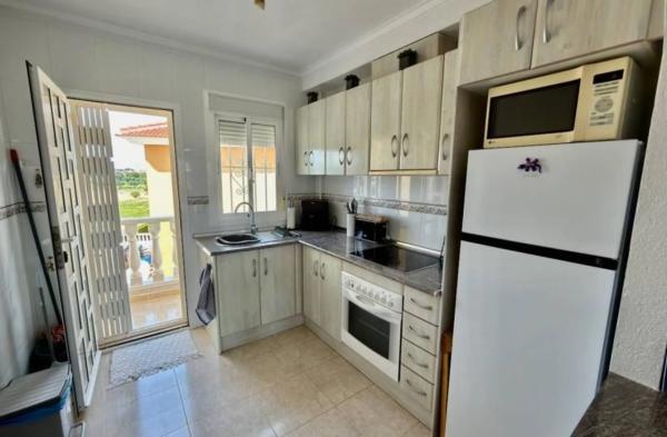 Sale of flat in Barrio Doña Pepa, Rojales
thumbnail 2