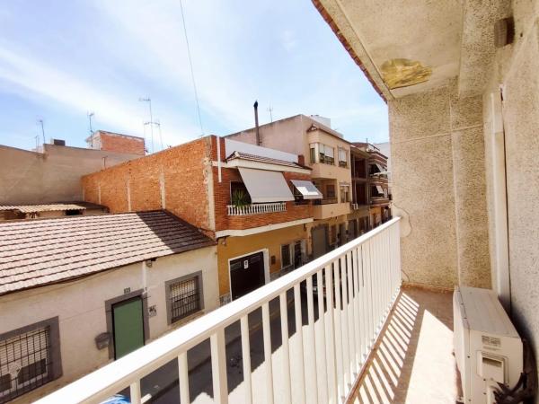 Casa de pueblo en calle de Nuestro Padre Jesús thumbnail 2