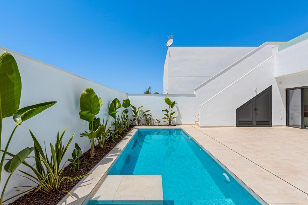 Obra nueva Villas Alejandra XIV en Los Alcázares (Revista) photo 4