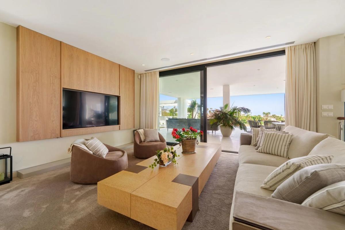 Obra nueva Leo 21B en Marbella (Revista) photo 4