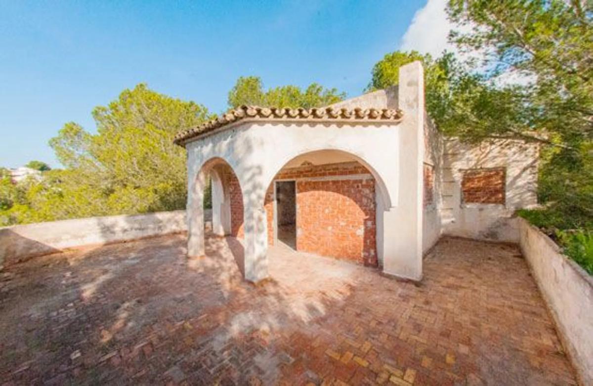 Działka na sprzedaż w Moraira, Alicante photo 1