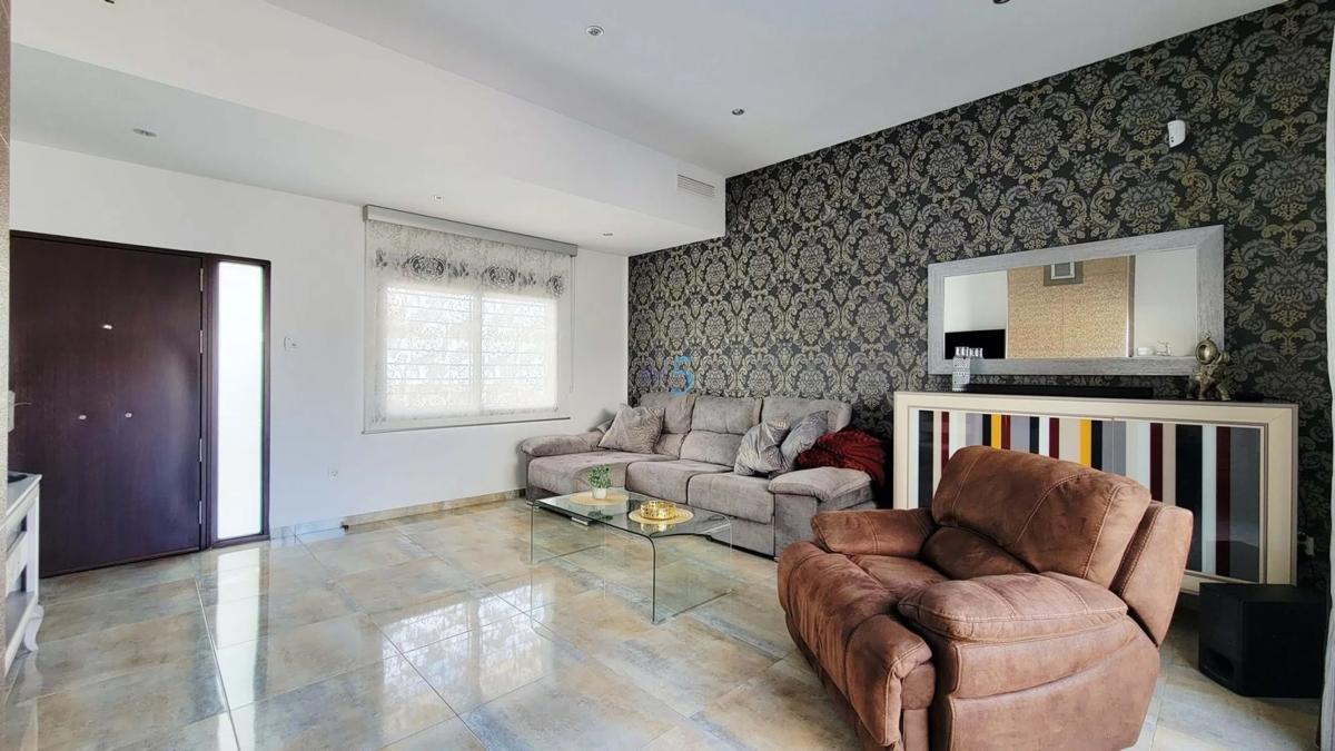 Sale of independent chalet in Torre de la Horadada, Pilar de la Horadada
photo 4