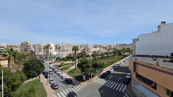 Sale of flat in Calle los Portalicos, Torrevieja
 photo 4