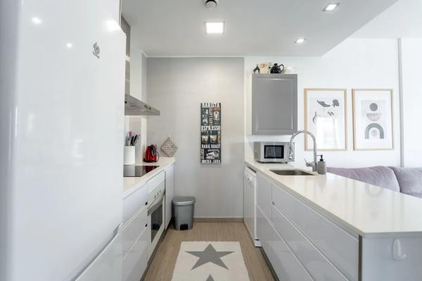 Sale of flat in Calle Priorato, Torrevieja
 photo 3