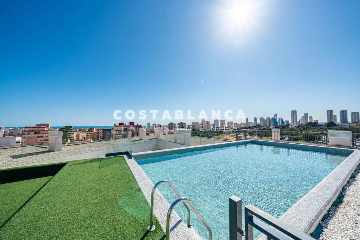 Продажа квартиры на Calle Abad de Tormes, Бенидорм
photo 1
