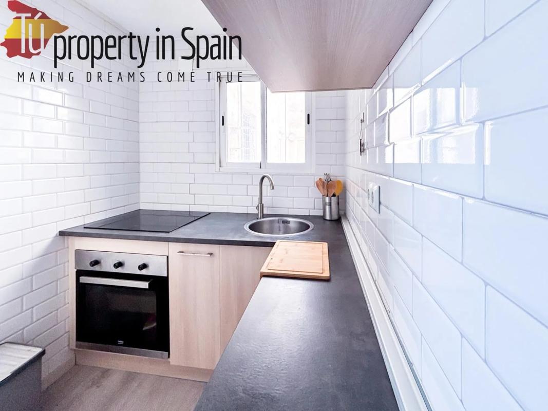 Продажа квартиры на Barrio Vistahermosa, Аликанте / Алакант
photo 3