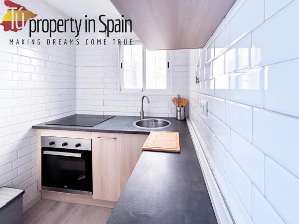 Продажа квартиры на Barrio Vistahermosa, Аликанте / Алакант
 photo 3