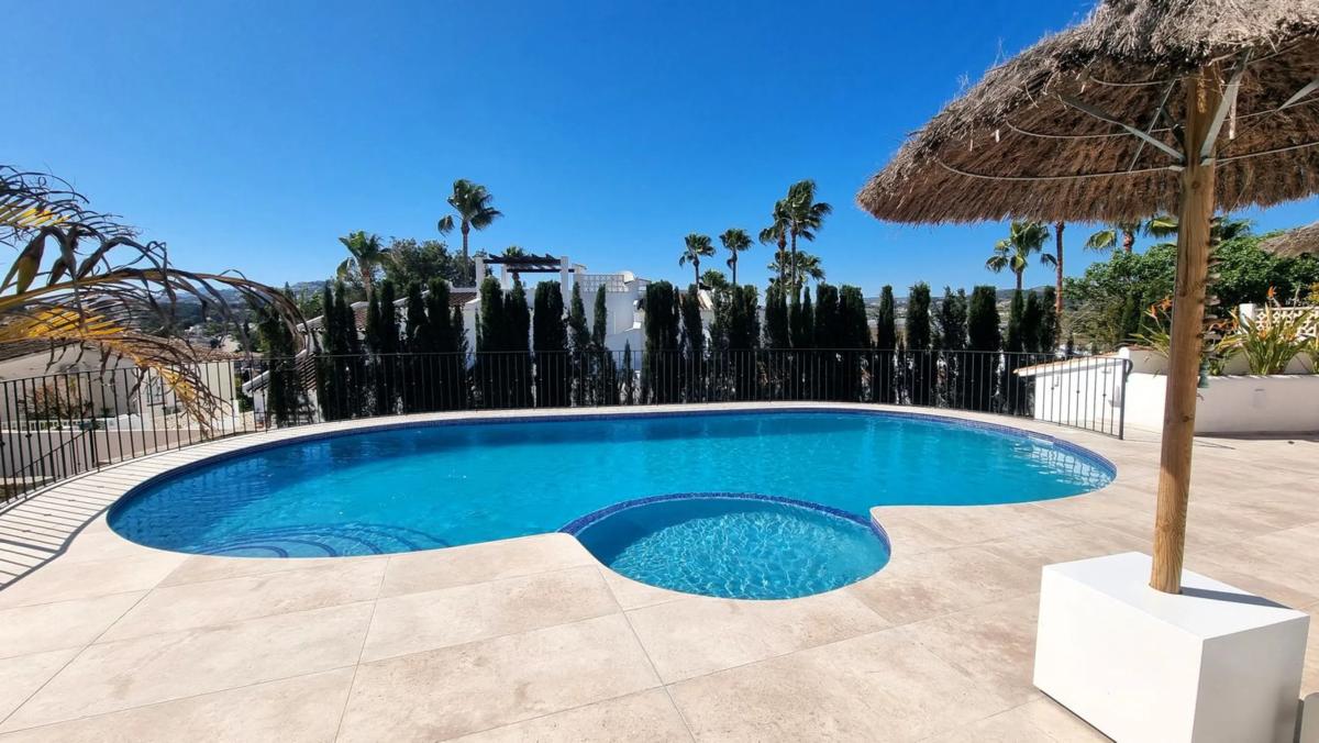 Venta de chalet independiente en Calle Pintor Rembrandt, Moraira
photo 3