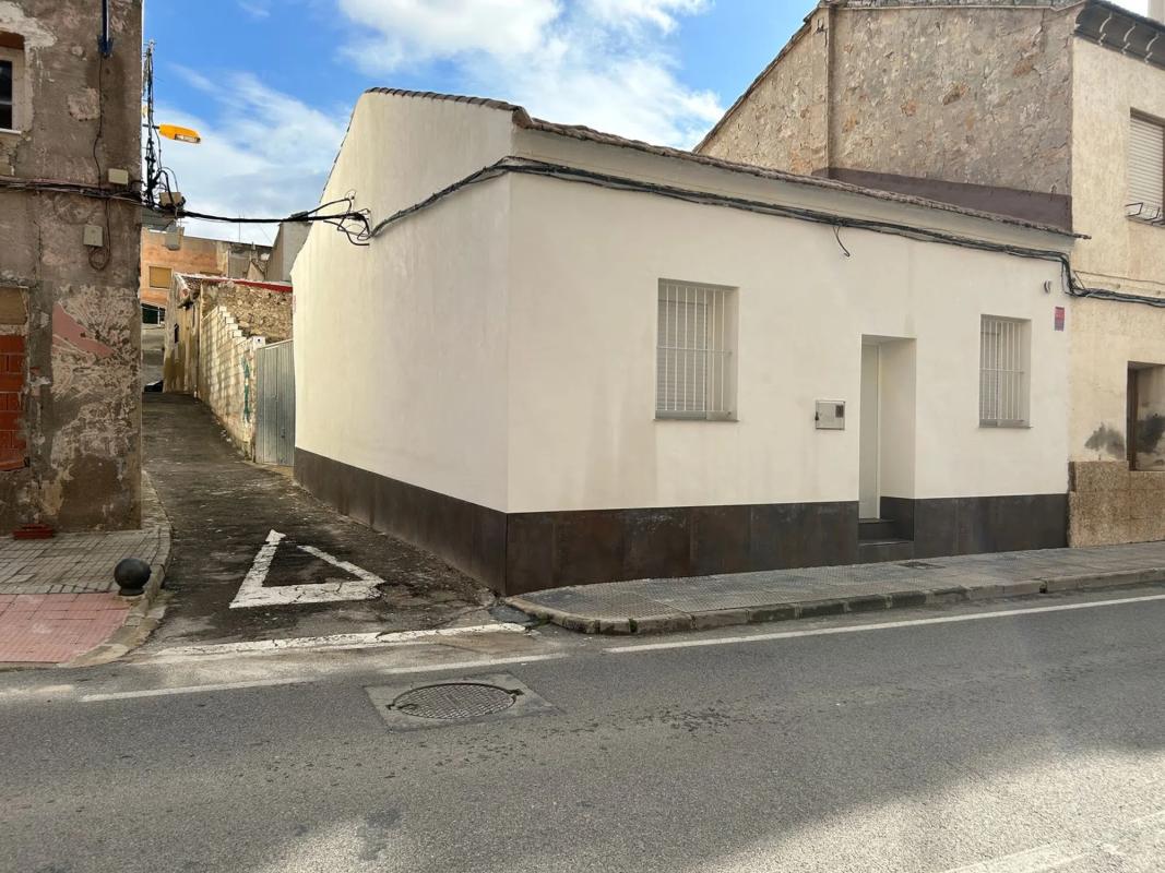 Sale of independent chalet in Calle Mayor, 11, Orihuela
 photo 3