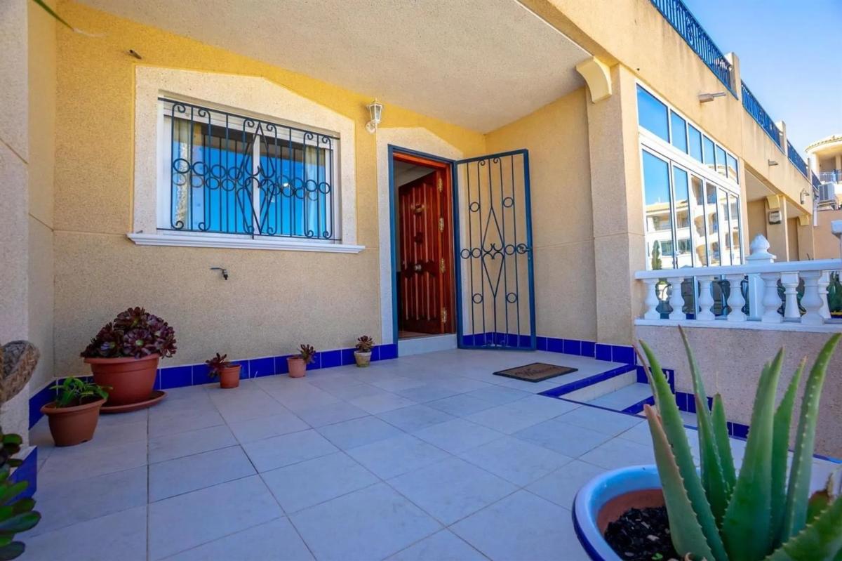Sprzedaż szeregowego domku w Barrio Los Balcones y los Altos , Orihuela photo 5