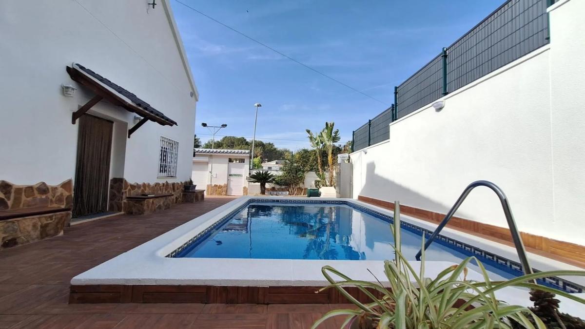 Sprzedaż niezależnego domku jednorodzinnego w  Barrio Los Balcones - Los Altos del Edén, Torrevieja photo 5