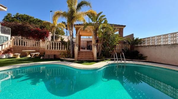 Casa independiente photo 1