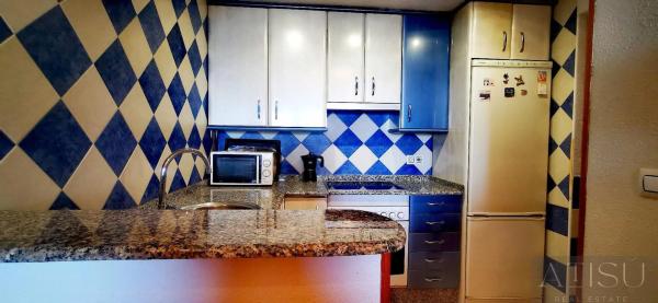 Ático en venta en  Avenida de Madrid, Benidorm photo 1