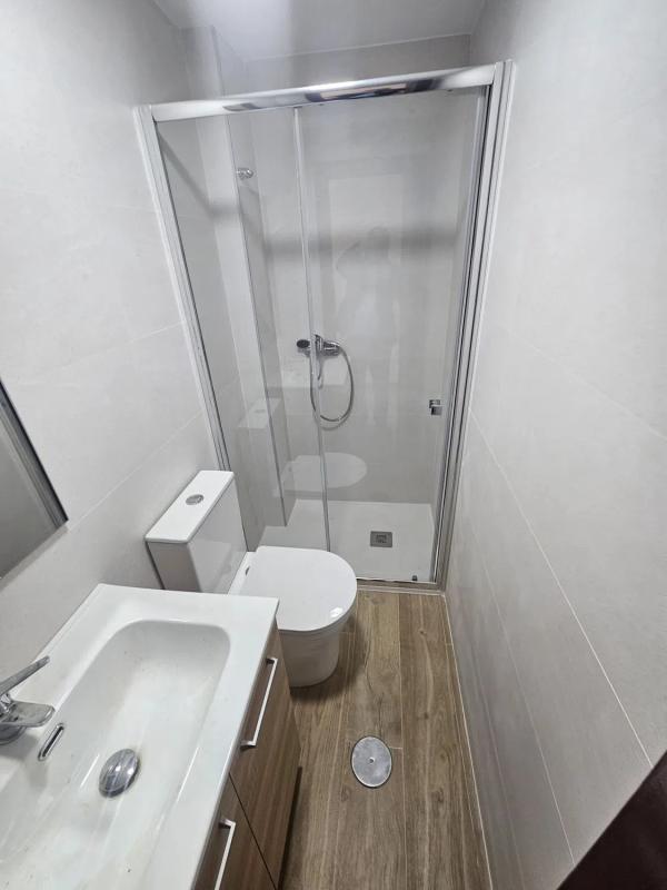 Venta de piso en Calle Cronista Vicente Martínez, Alicante / Alacant
photo 5
