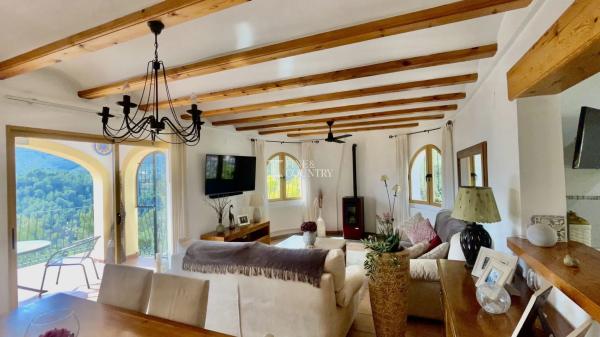 Casa independiente en Urbanizacion Vernissa Park thumbnail 2