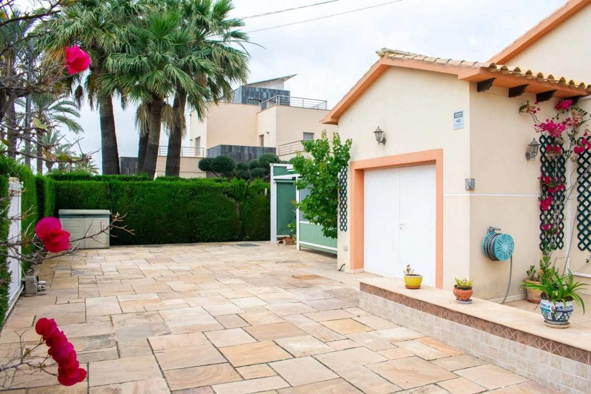 Продажа отдельного шале в Avenida Velero, 524, Ориуэла photo 3