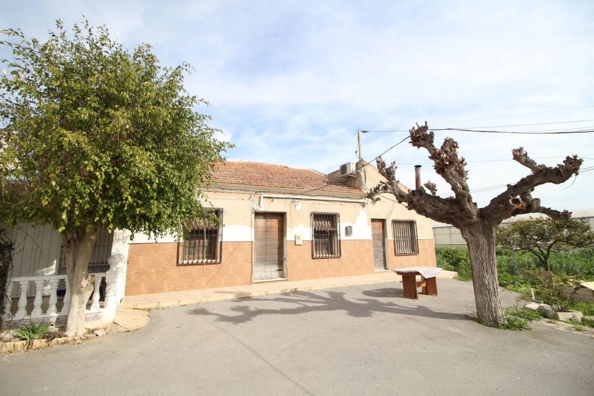 Venta de chalet independiente en Dolores, Dolores
photo 1