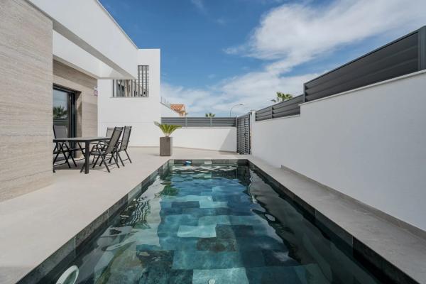Casa independiente en calle Peñarroya, 21 thumbnail 2