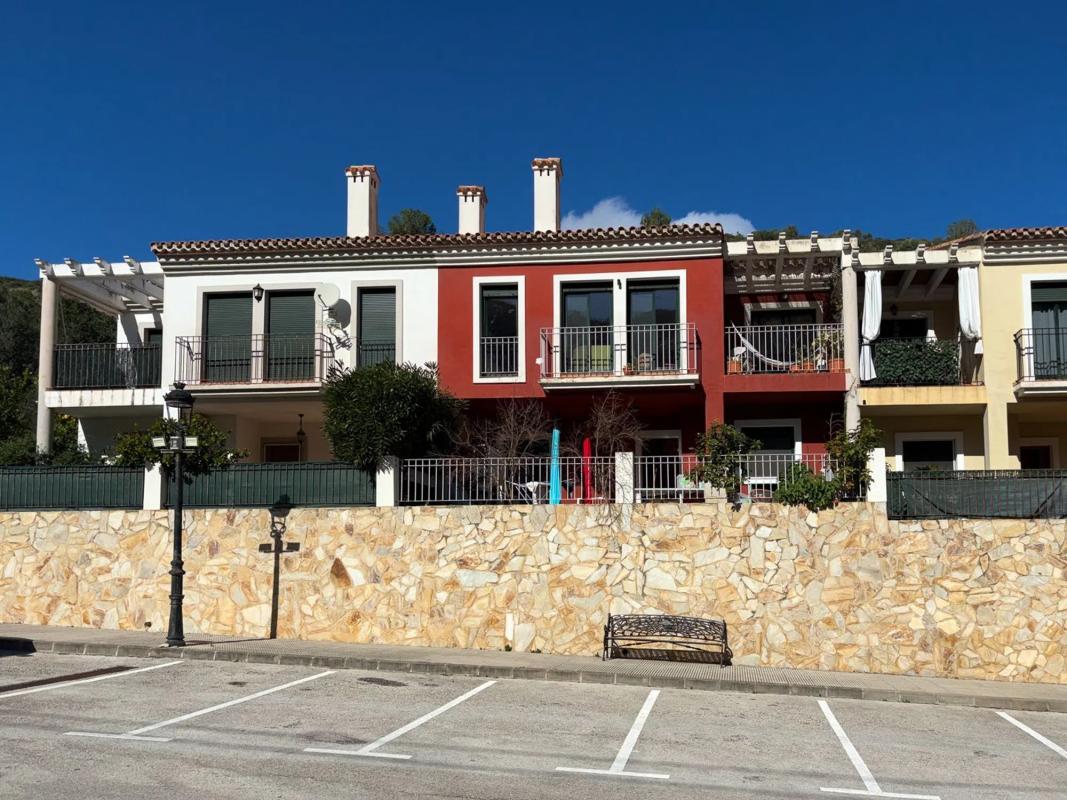 Sale of townhouse in Alcalalí , Alcalalí photo 1