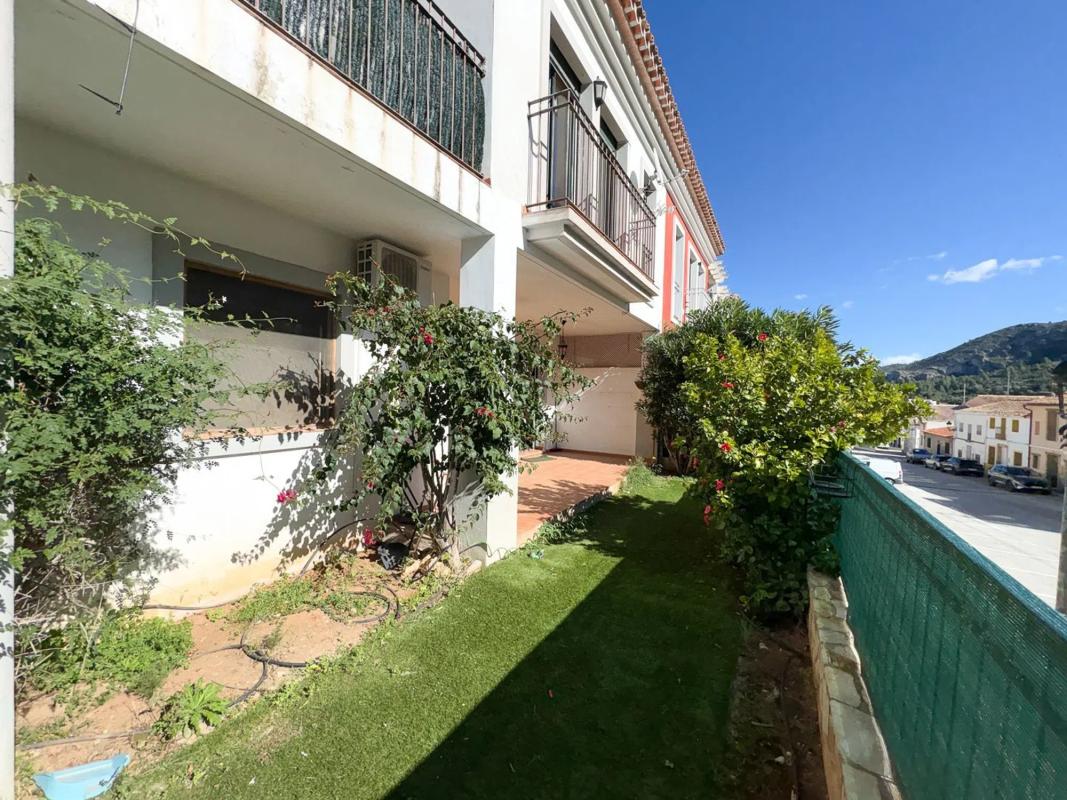 Sale of townhouse in Alcalalí , Alcalalí photo 4