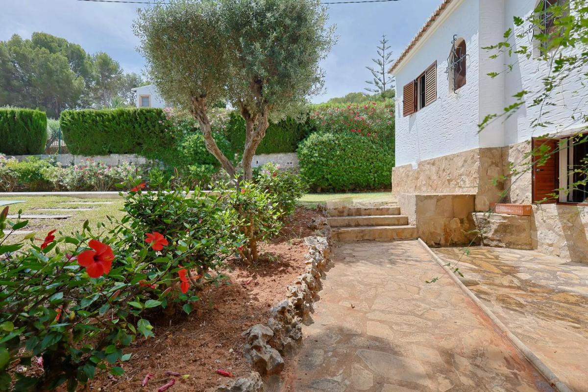 Продажа отдельного шале в Calle de la Orquídea, 6, Хавья/Хабия photo 4