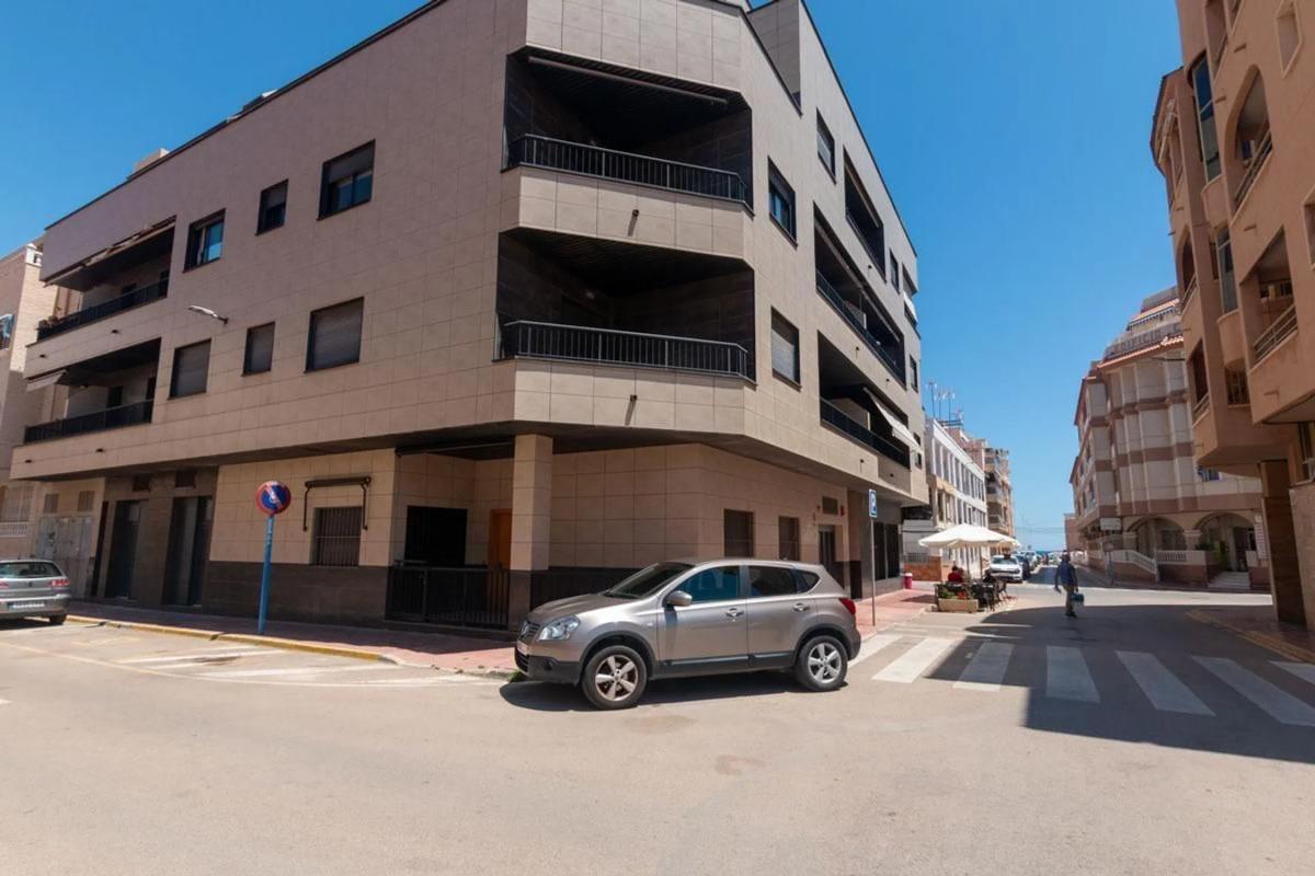 Venta de piso en Avenida del Mediterráneo s/n, Torrevieja
 photo 4