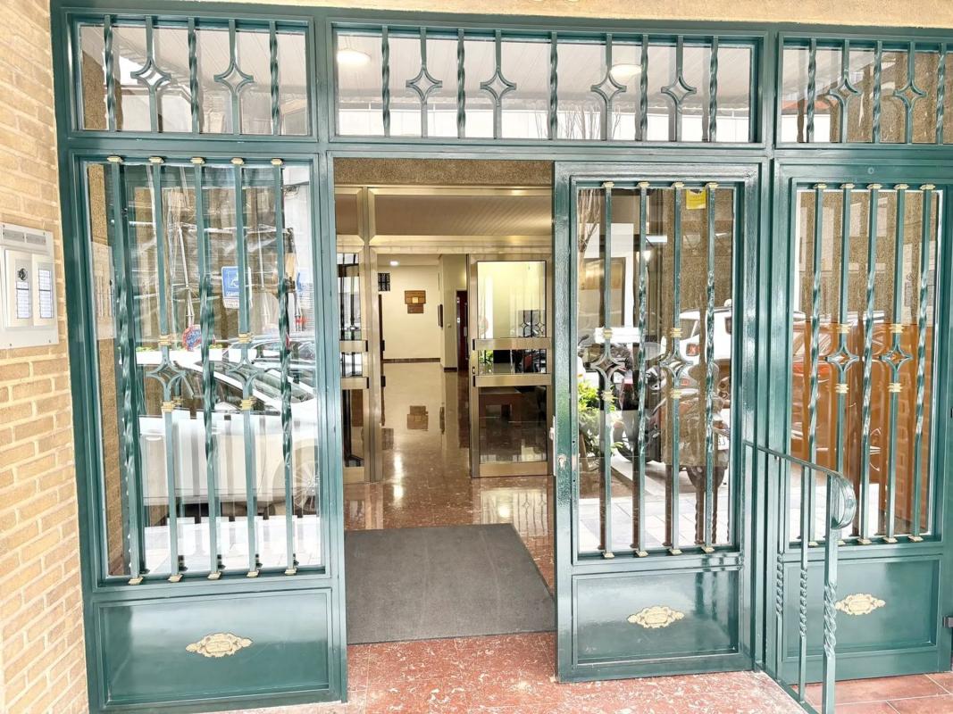 Venta de piso en Calle Italia, Alicante / Alacant
photo 4