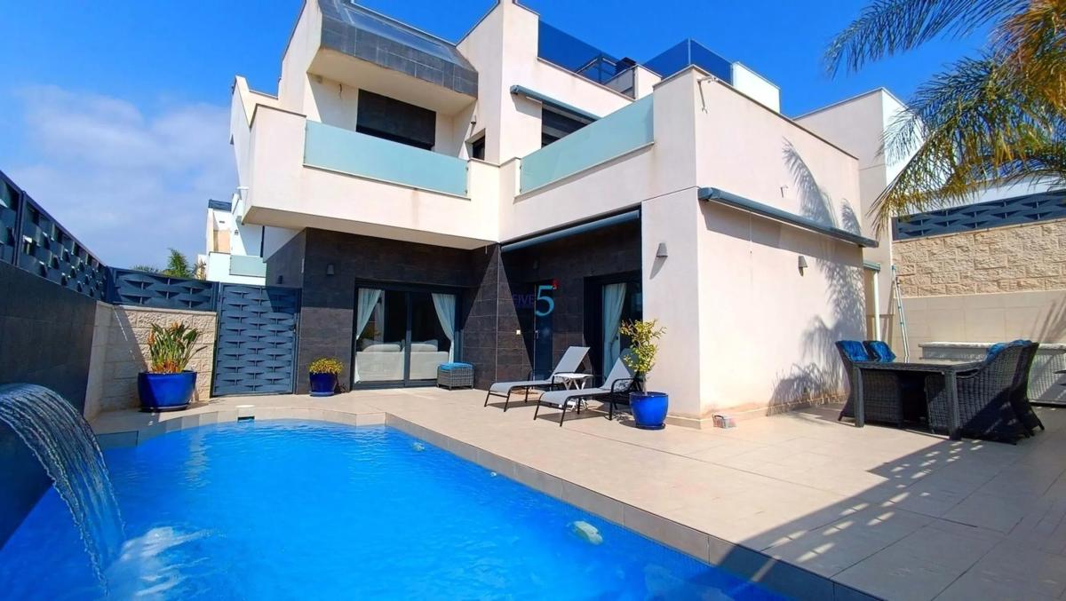 Venta de chalet independiente en Benijofar, Benijofar
photo 1
