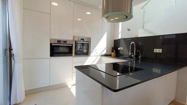 Independent chalet for sale in Benijofar, Benijofar thumbnail 2