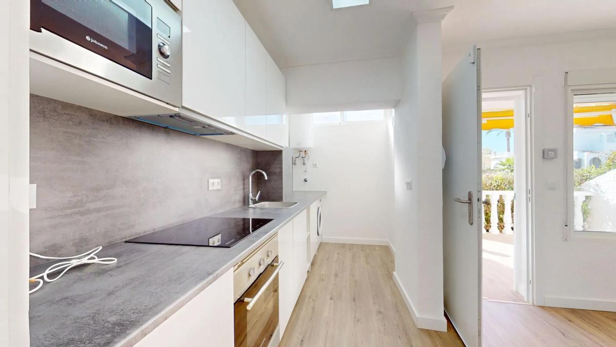 Venta de piso en UR V MARTIN ARCHENA, Orihuela
 photo 4