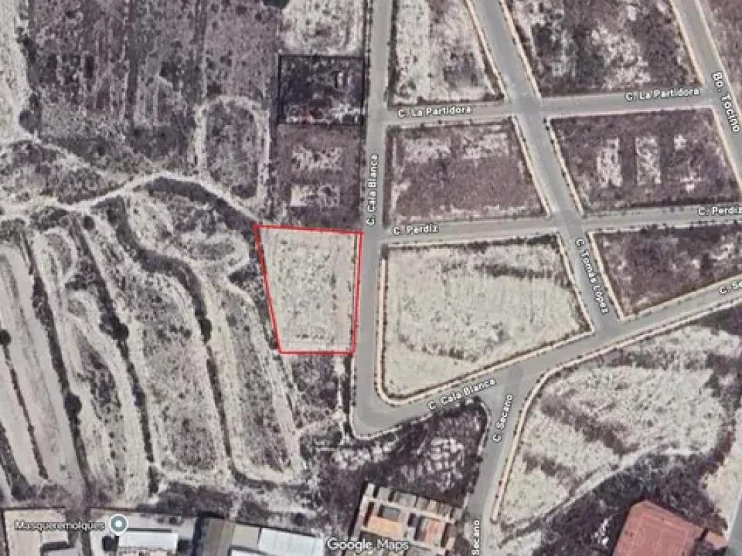 Terreno en venta en Orihuela, Alicante photo 1