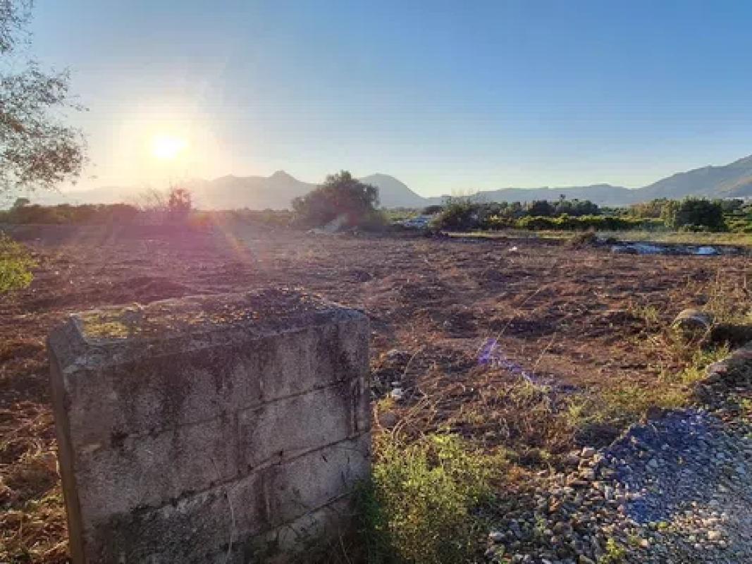 Terreno en venta en Benidoleig, Alicante photo 2