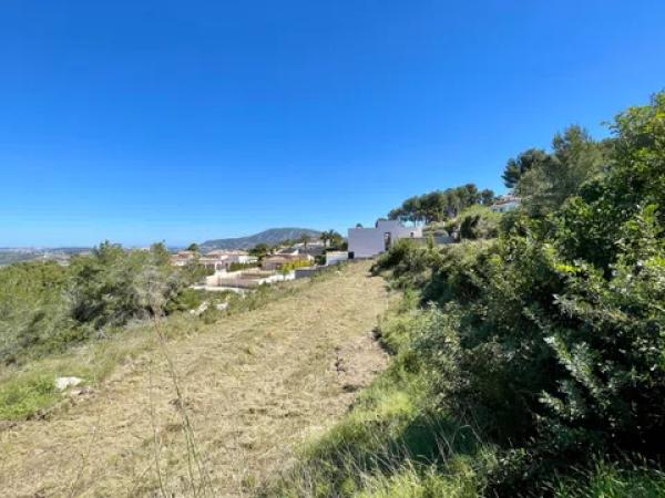 Terreno en calle Benimantell photo 4
