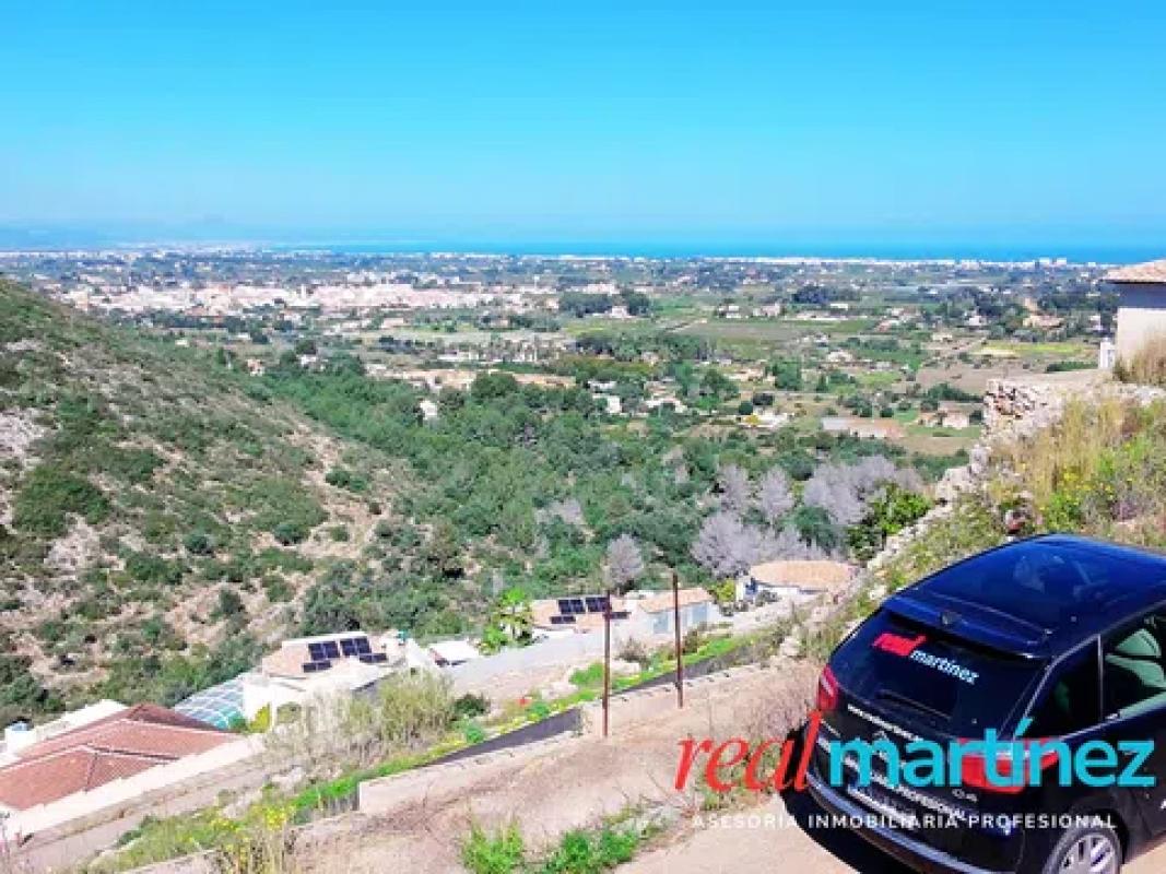 Terreno en venta en Denia, Alicante photo 2