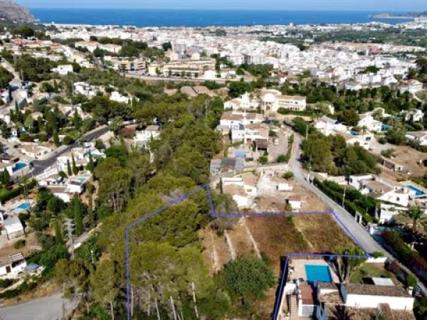 Terreno en calle Burgos photo 2