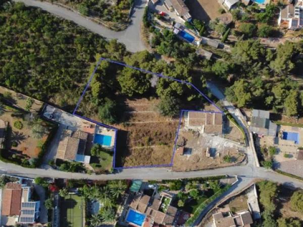 Terreno en calle Burgos photo 3