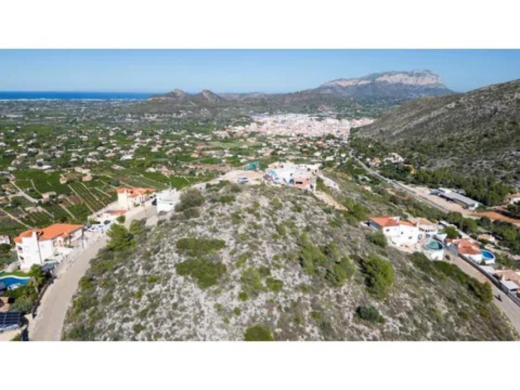 Land for sale in Pedreguer, Alicante photo 1