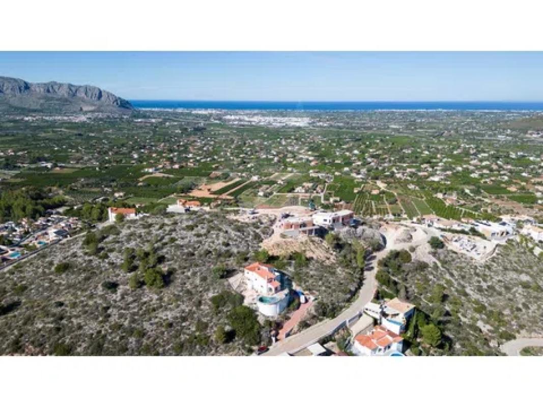 Land for sale in Pedreguer, Alicante photo 3