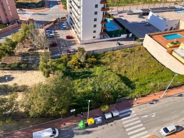 Terreno en calle Maestro Alfonso Marín, 9 photo 1
