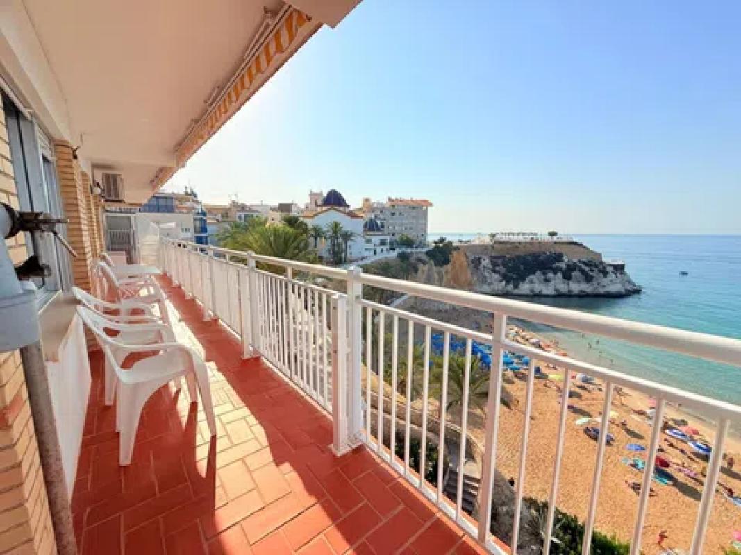 Sale of apartment in Calle del Condestable Zaragoza, Benidorm
 photo 2