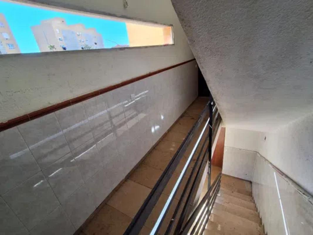 Venta de piso en Barrio Colonia Requena - Virgen del Carmen, Alicante / Alacant
 photo 3