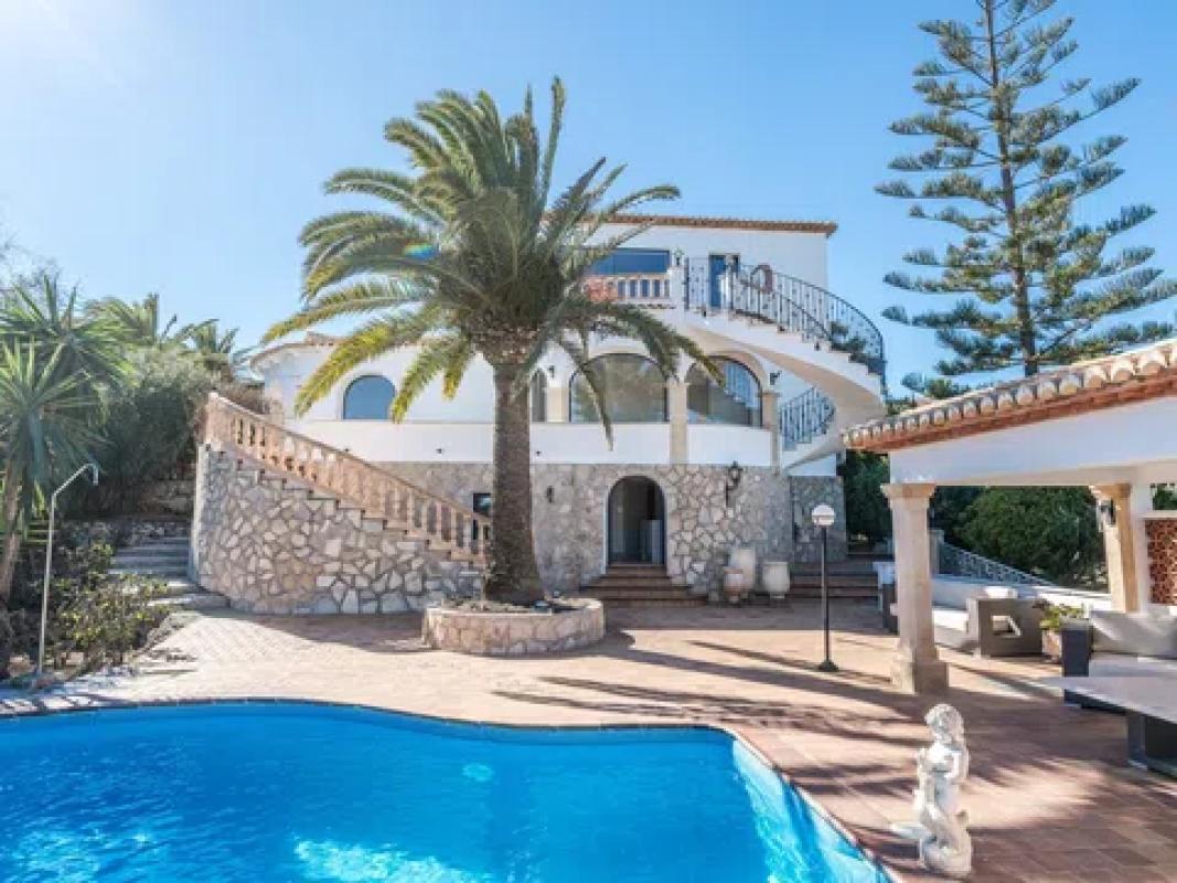 Sale of independent chalet in Calle George Gershwin, Jávea/Xàbia
photo 1