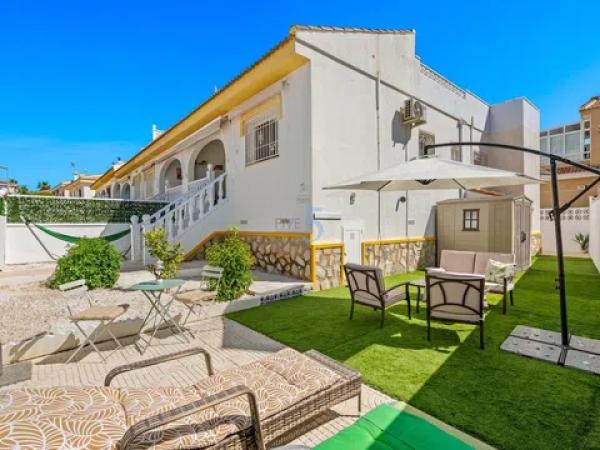 Independent chalet for sale in Benijofar, Benijofar photo 1