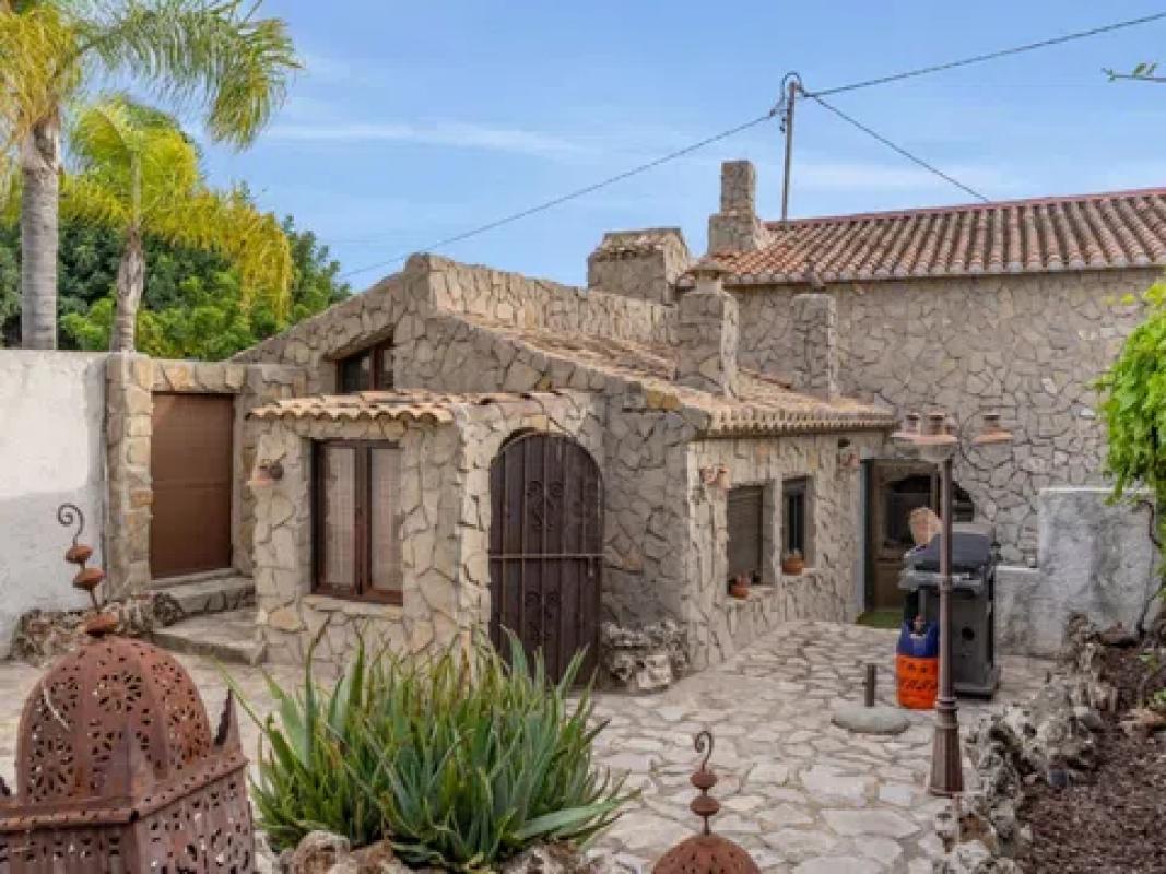 Propiedades en venta y alquiler en España photo 3