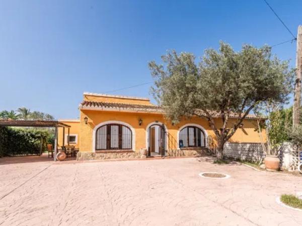 Independent chalet for sale in Centro Ciudad, Jávea/Xàbia
photo 1