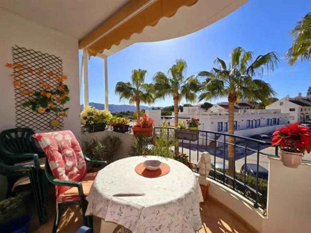 Venta de piso en Calle manises, Alfaz del Pi
photo 1
