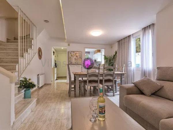 Casa independiente en avenida de la Fontana, 17 b thumbnail 1
