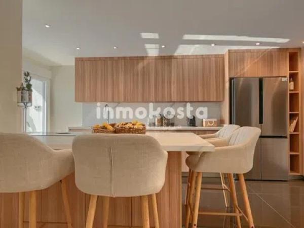 Penthouse for sale at  Avenida del País Valencià, La Villajoyosa / Vila Joiosa photo 3