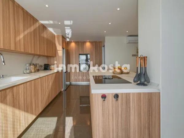 Penthouse for sale at  Avenida del País Valencià, La Villajoyosa / Vila Joiosa photo 4