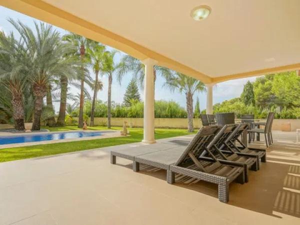 Chalet wolnostojący na sprzedaż w  Cala Advocat - Baladrar, Benissa photo 4